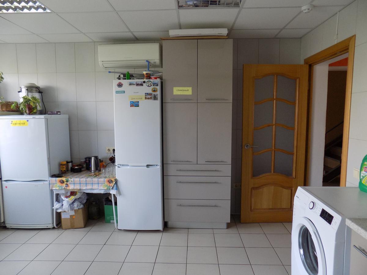 Hostel Geo Gomel Exteriör bild